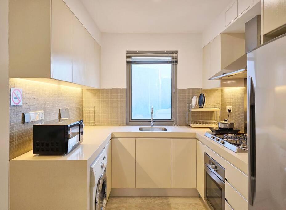 Bukit Bintang Fairlane 1412 For 1-5pax 1br Trx Pavilion Kl *